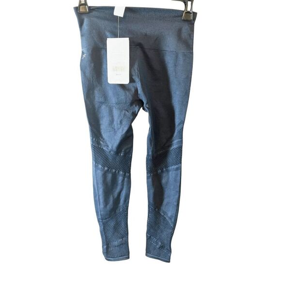 NWT FABLETICS Mosaic High-Waisted 7/8 Tight Size XS - Picture 7 of 7